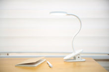 Load image into Gallery viewer, Yeelight Clamp LED Lamp - J1 Series
